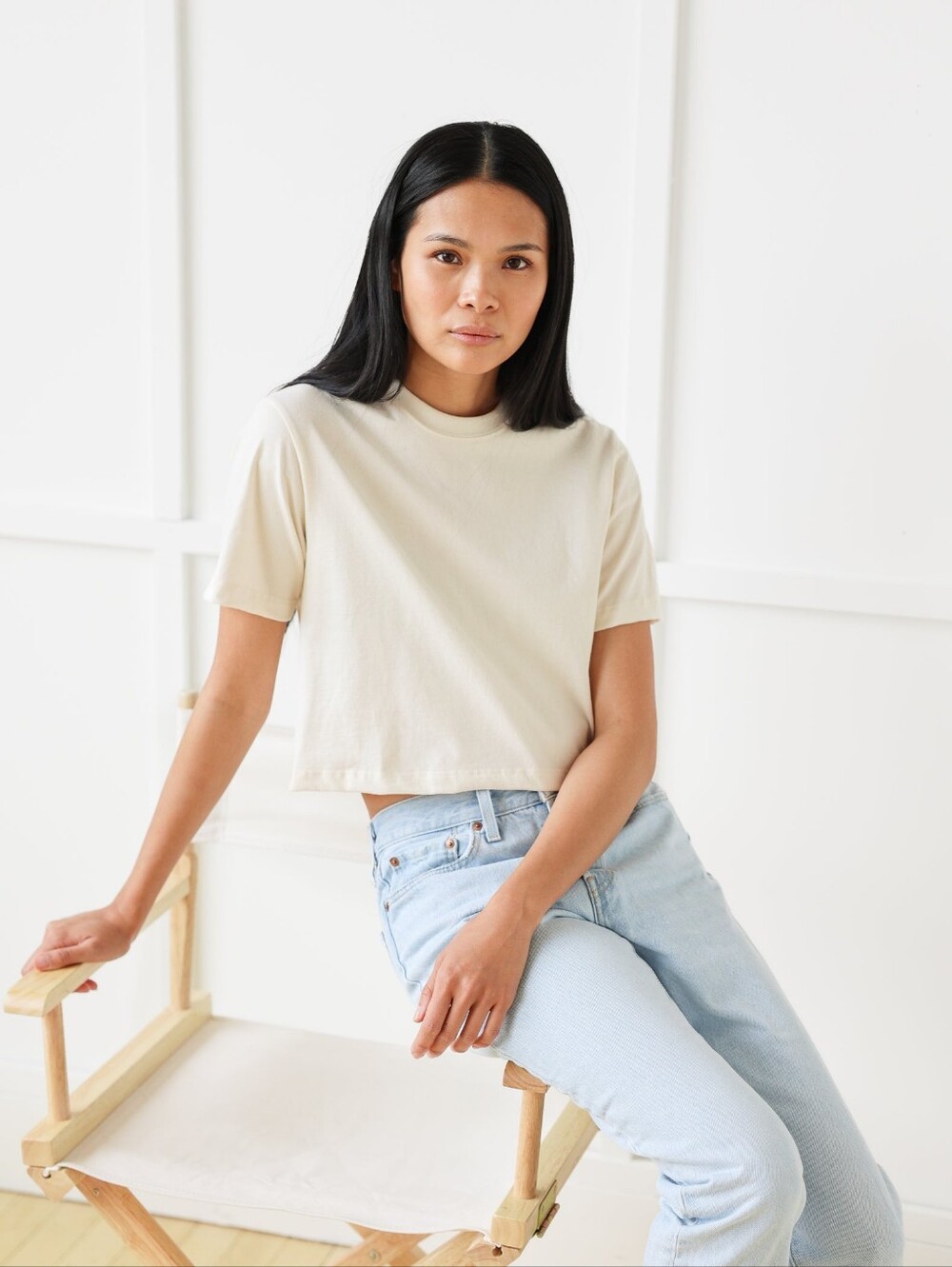 Nu-In Sustainable Organic Cotton Classic Crewneck Crop Tee in Cream